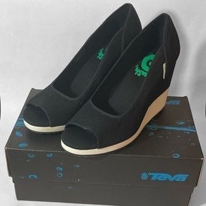 TEVA mush promenade heels.